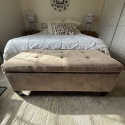 Gray Storage Ottoman Bench - Broken But Fixable Leg