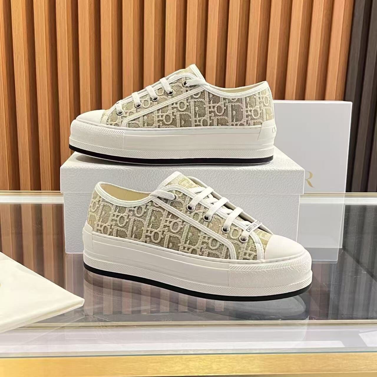 Christian Dior Women’s Shoes With Box New