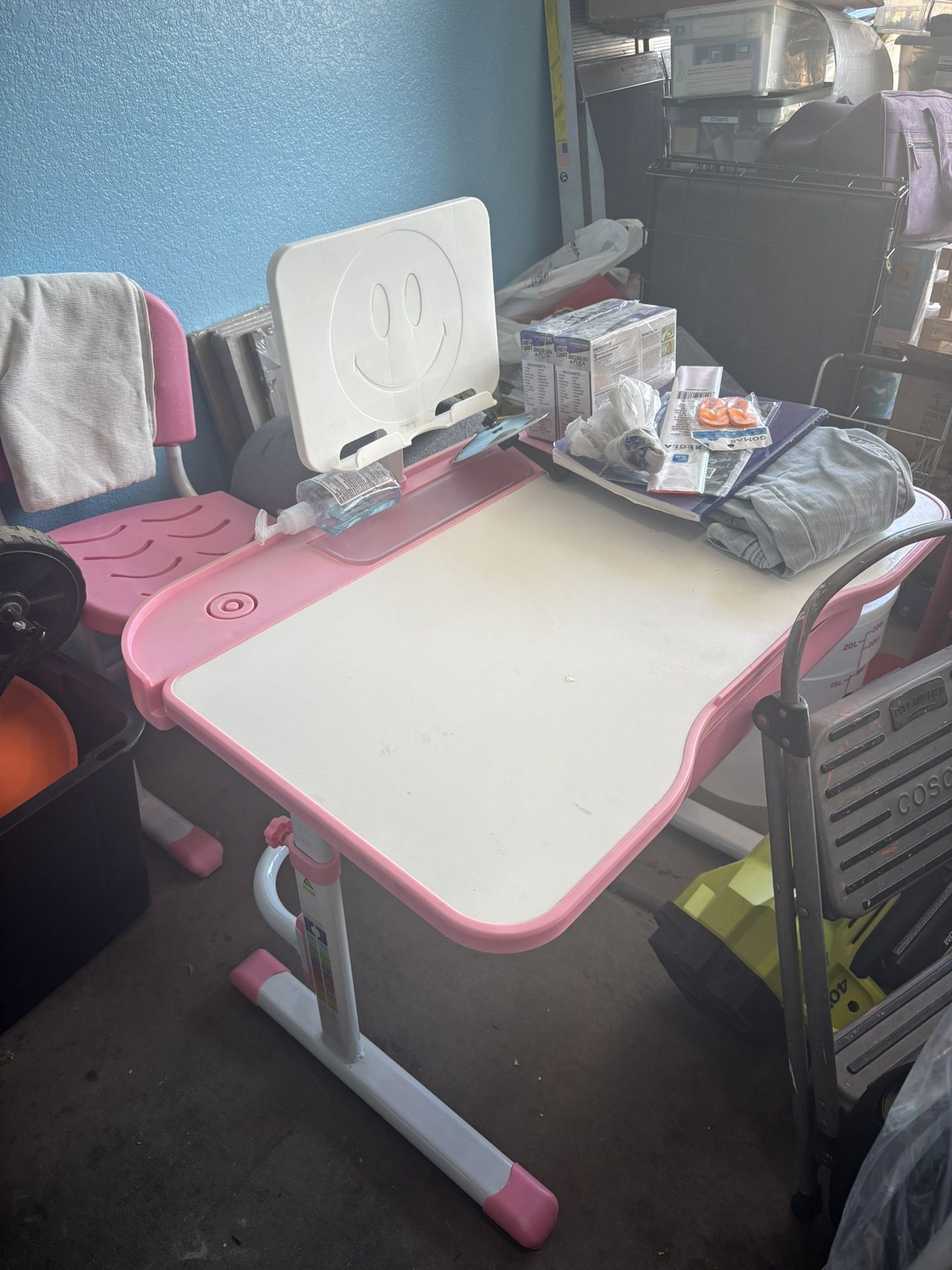 Kids Desk