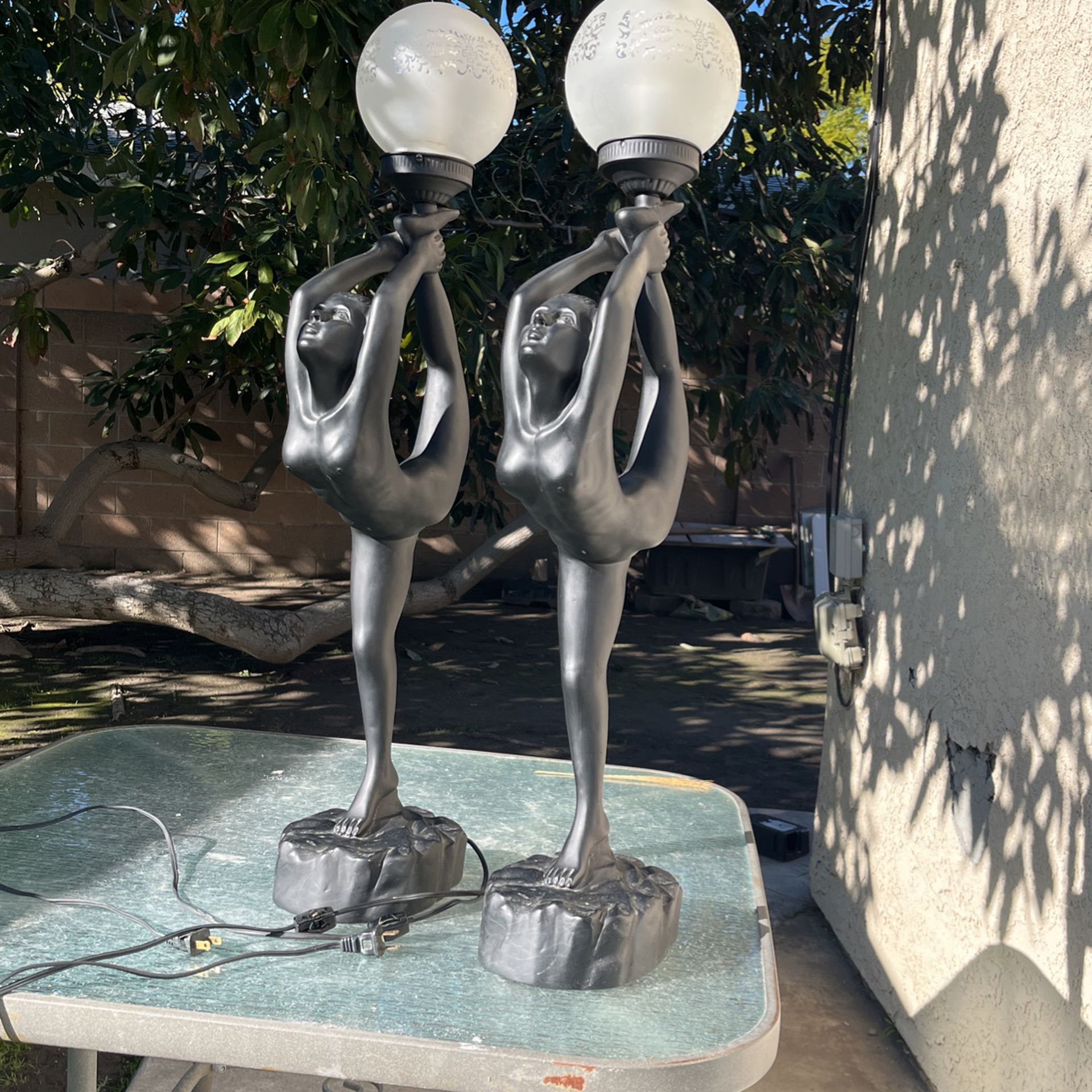 Figurine 32” tall Vintage Art Decor Statue Table Lamps