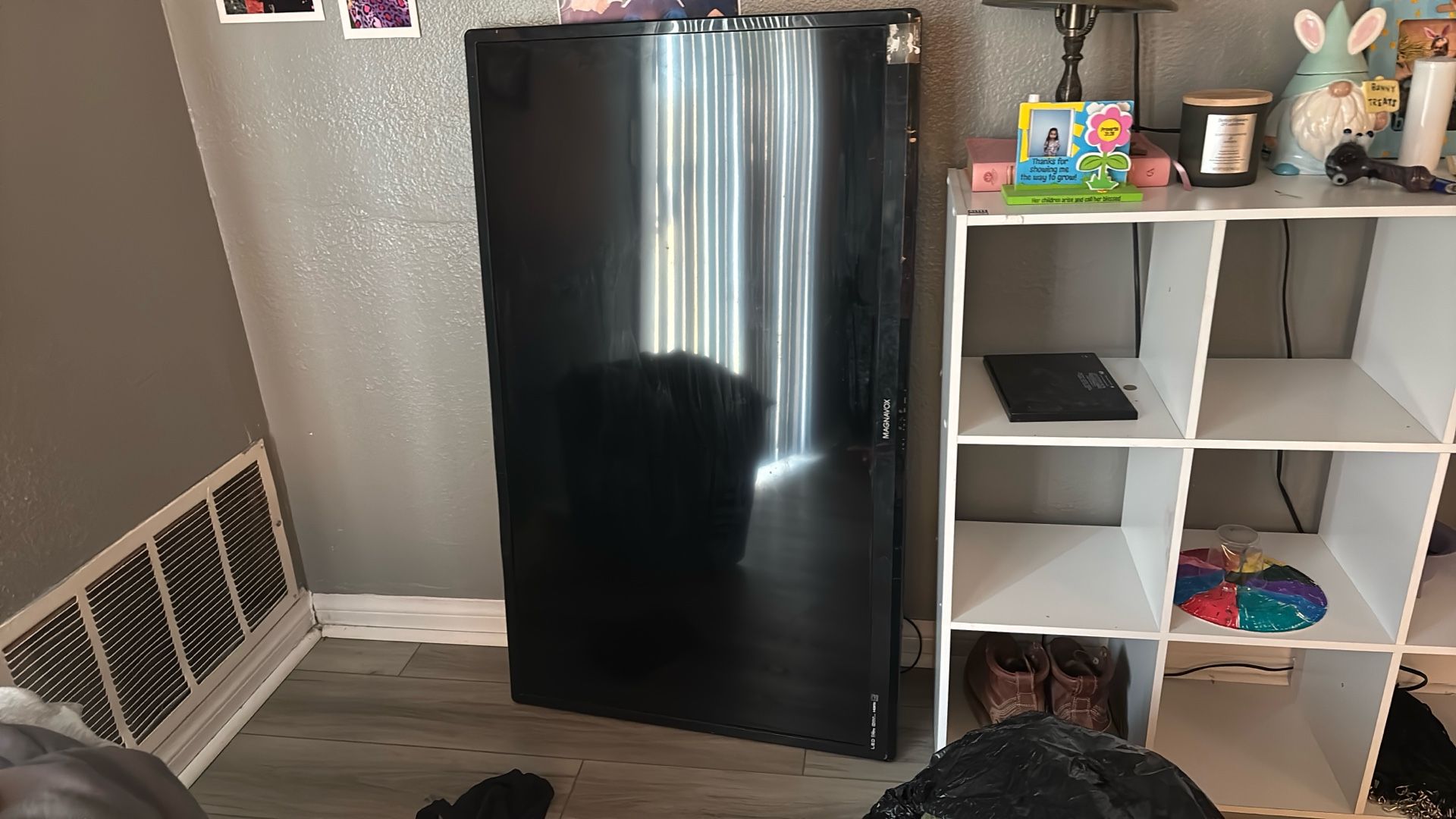 Magnavox TV