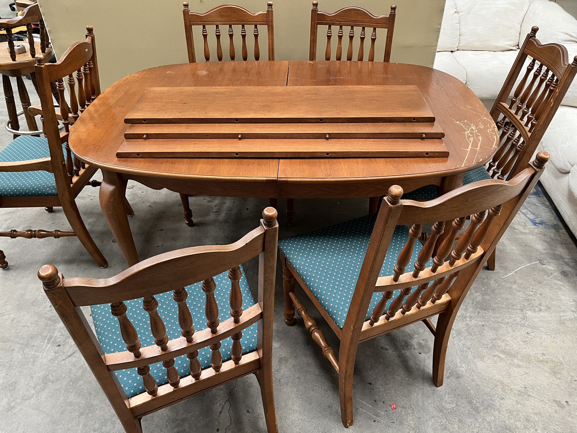 Mid-Century Dining Room Table 3 Leaves 6 Chair’s