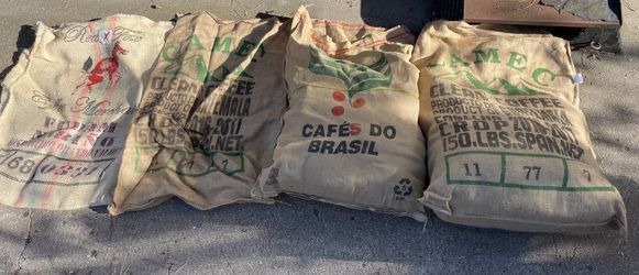 Burlap Sacks (aprx 100 - empty)