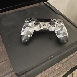PS4