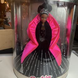 1998 Happy Holidays Special Edition Barbie
