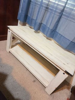 Decorative white bench