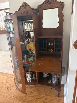 Antique hutch