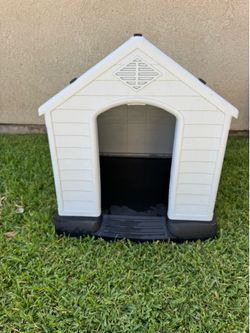 Waterproof Pet Doghouse