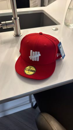 Hat Undefeated