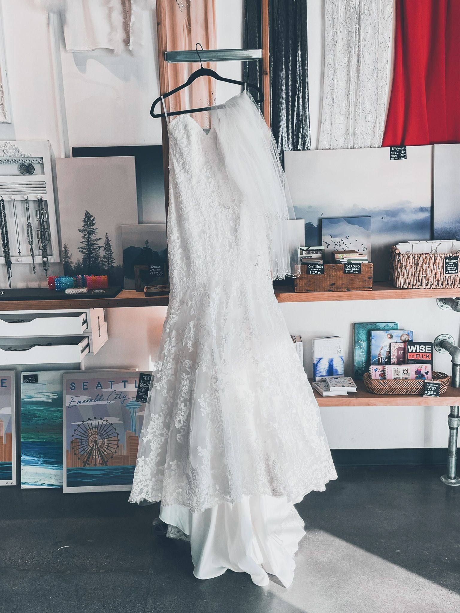 Lace Sweetheart Wedding Dress