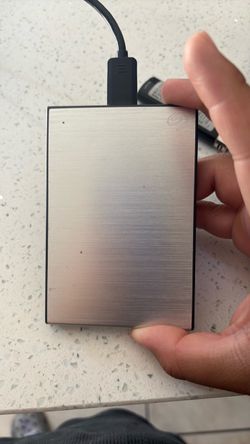 Sealgate backup plus slim external drive