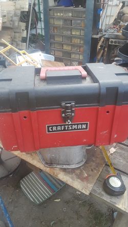 Craftsman tool box
