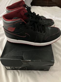 Air Jordan Retro Black and Red