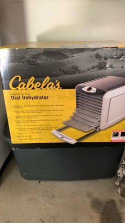 Cabela’s Delux 10 tray Dial Dehydrator w book