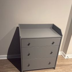 IKEA 3-Drawer Dresser – Gray