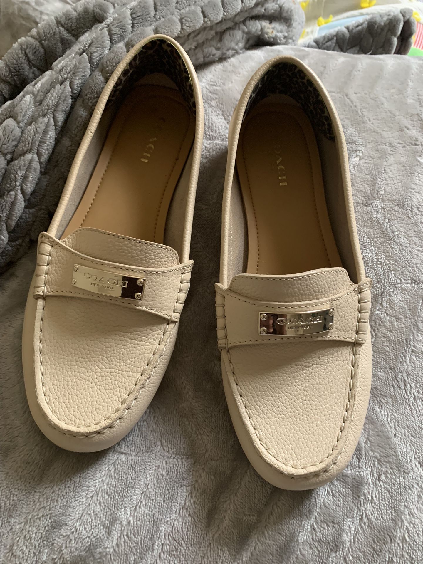 Ladies Coach Fredrica loafers tan