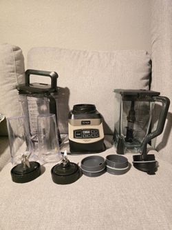 🌟 Ninja Professional 1000W Blender System + Extra 72 oz Pitcher – Very Good Condition