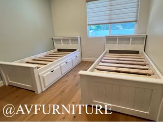 2 Twin Frames w Drawers