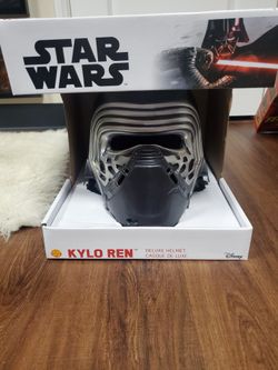 Star Wars Kylo Ren Deluxe Helmet