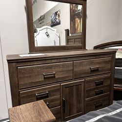 OM• $38 Initial • Brand New