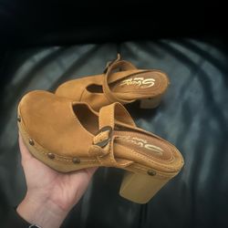 Sbicca Vintage Collection Clogs