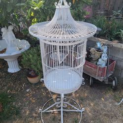 Beautiful Bird Cage 