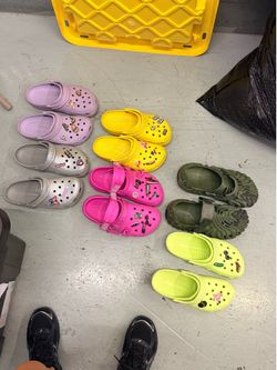 women’s crocs