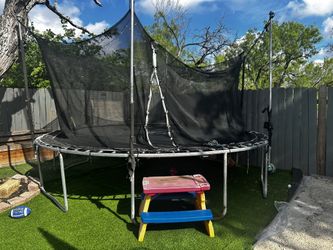 Trampoline