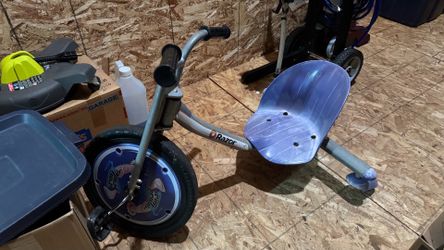 Free. Razor kids bike