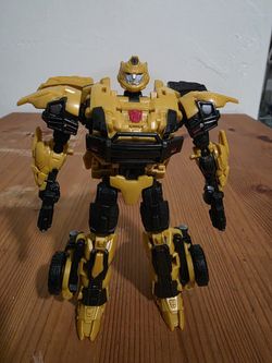 Studio Series Reactivate Bumblebee