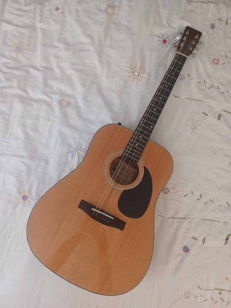 GUITARRA ELÉCTRO ACUSTICA