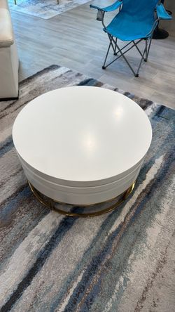 Modern White coffee table