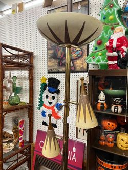 Mid Century Modern Tension Pole Lamp