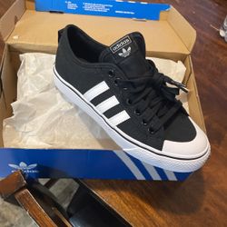 Men’s Adidas Nizza