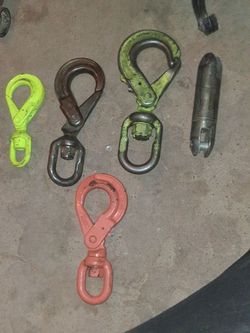 SUPER CHEAP CRANE HOOKS