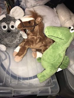 Muñecos de peluche todos por