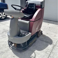 Minuteman eride 30 Floor Scrubber 