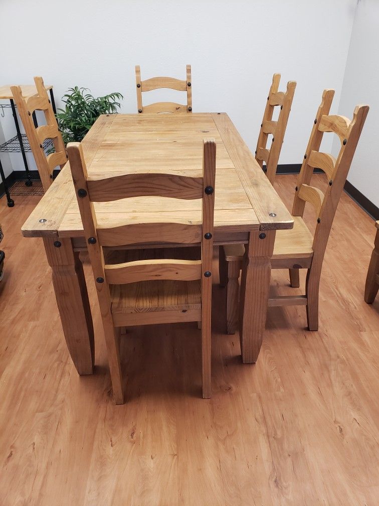 Vtge Used Pier 1 Imports Brazil RST Table/ 5 Chairs