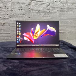 ASUS Zen book of PRO 15 OLED