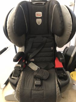 Gently used Britax Click tight Pinnacle 90 convertible & booster car seat