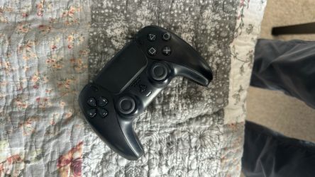 PlayStation 4 DualShock Controller