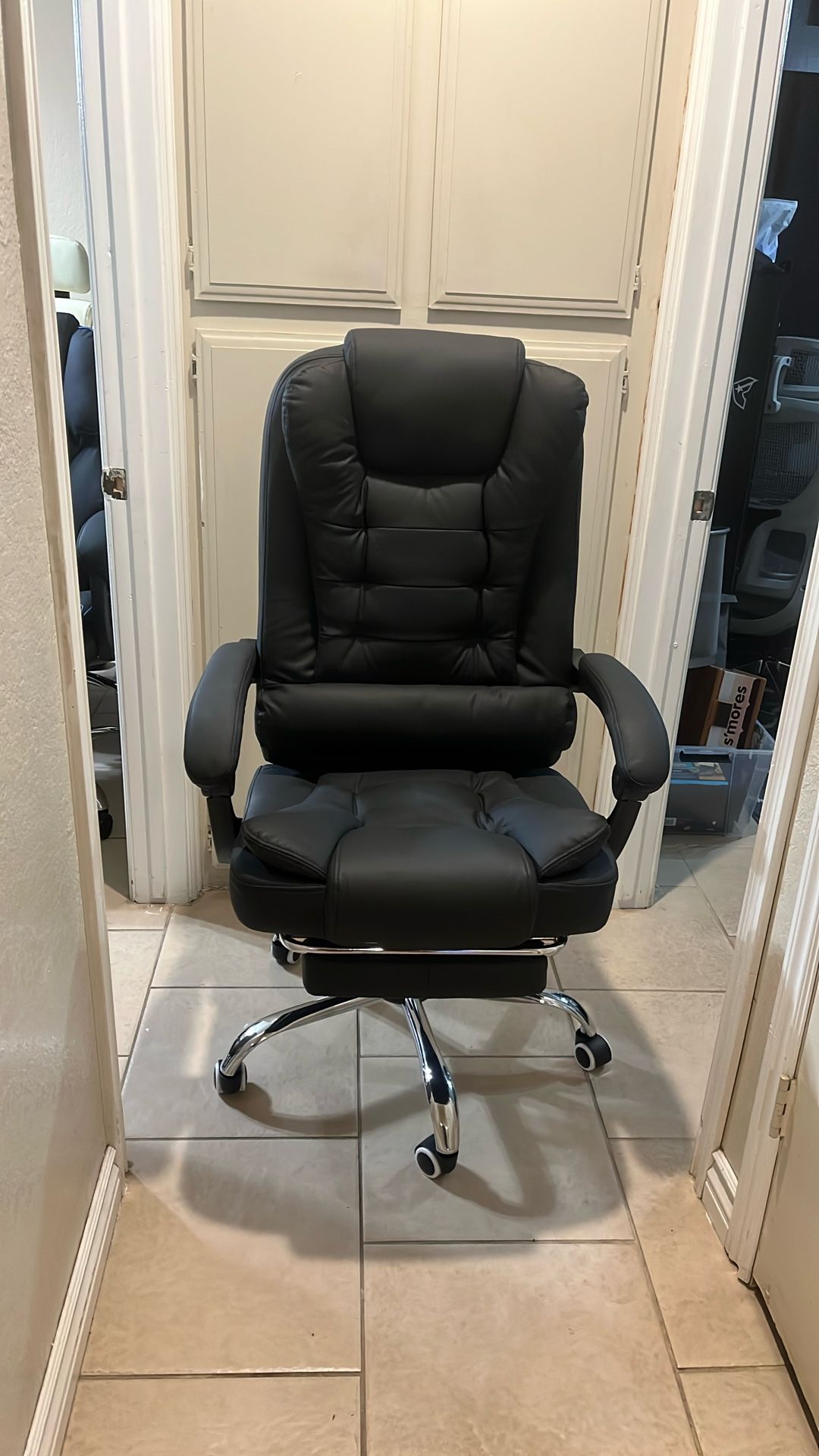 Office / Gaming Chair 
