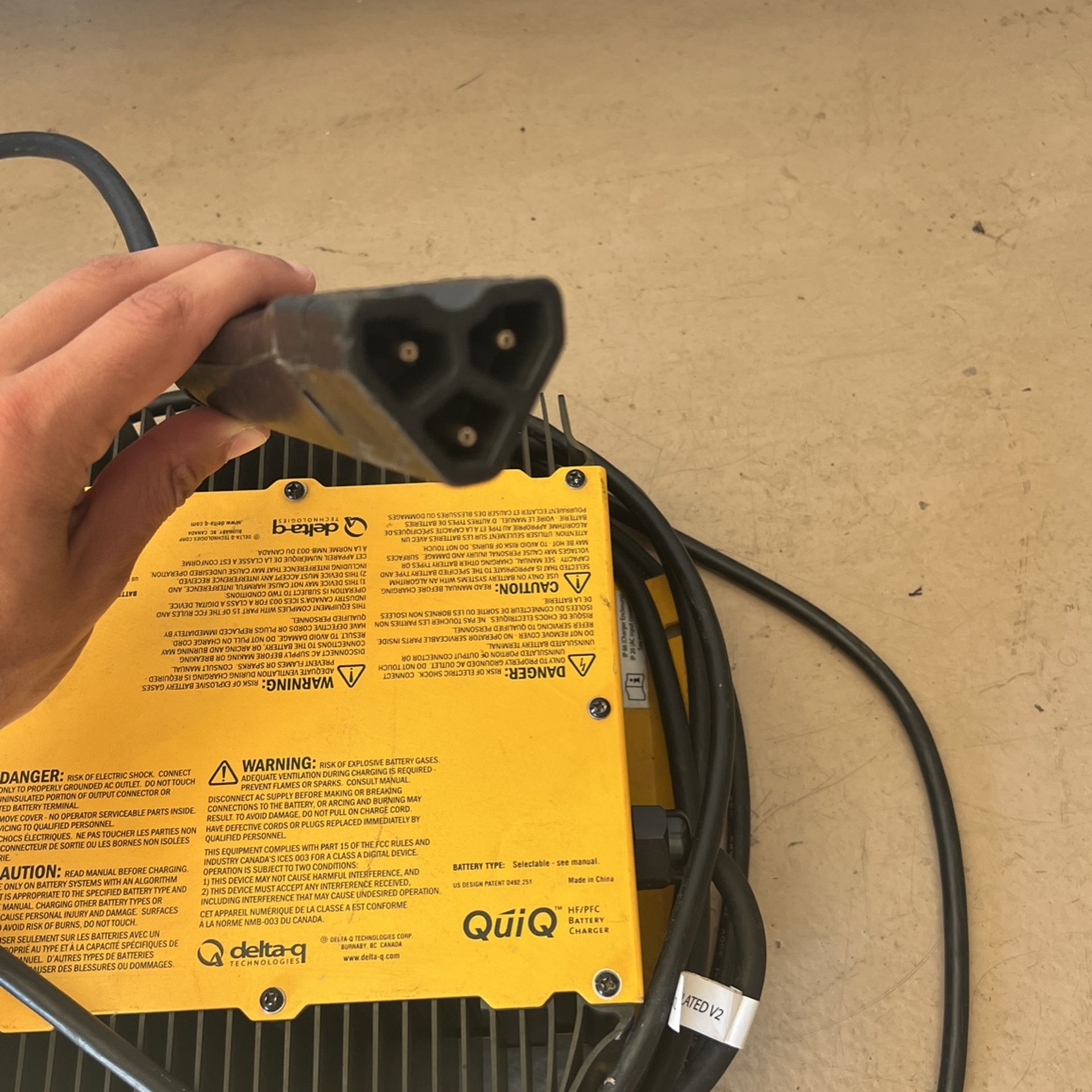 Delta Q QuiQ Battery Charger/Golf Cart Charger