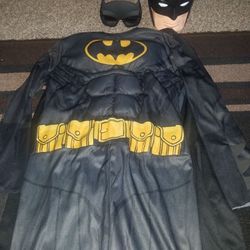 Boys Batman Costume/Glasses/Bucket