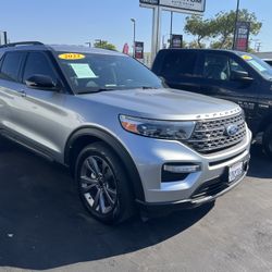 2022 Ford Explorer 