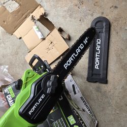 2 New Electric Chainsaw