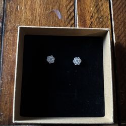 Vvs 1 Lab Grown Diamond Flower Earrings