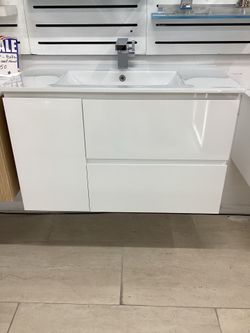 36” bathroom vanity cabinet new pvc Wallmount Cabinet with white ceramic top sink integrated Softclose drawers doors ready for pick up today