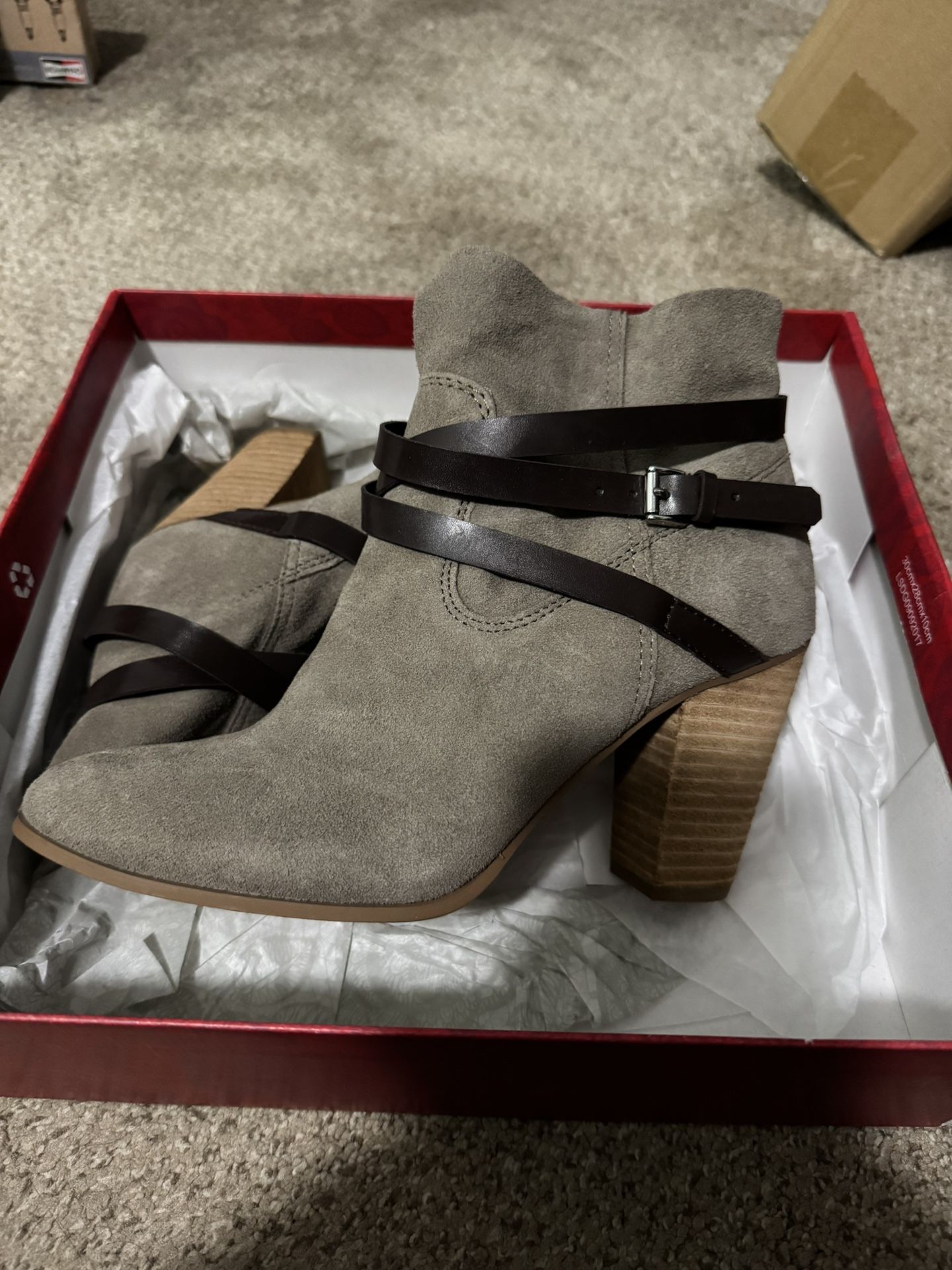 Carlos Santana Ankle Boots