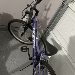 Huffy 24" Rock Creek Mountain Bike, Fits Riders 4'8" - 5'8", Purple, Adult, Women's